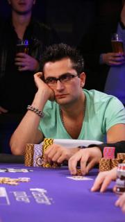 Antonio Esfandiari