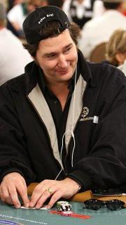 phil hellmuth 2915