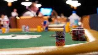 assets/photos/_resampled/croppedimage320180-1458-Chip-Stacks-at-Dinner-Break-in-50K.jpg