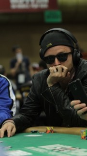 Aaron Paul 7 2015 WSOP