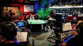 Jonathan Duhamel et Davidi Kitai s'affrontent dans le heads-up du High Roller au casino Spielbank de Berlin.