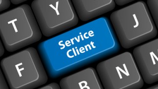 Touche service client factice sur un clavier d'ordinateur. Service client