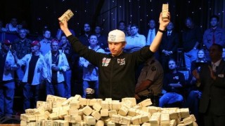 Peter Eastgate victoire WSOP