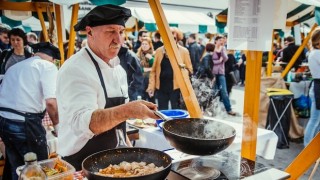 Open Kitchen Market Street Food Ljubljana 2