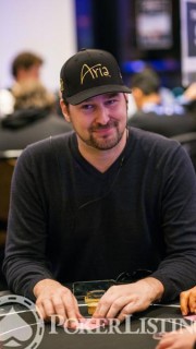 Phil Hellmuth joueur avec de l'ego