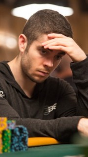 joueur de poker sous pression