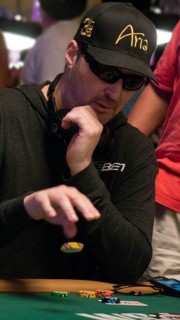 Phil Hellmuth adepte de la pratique délibérée pour progresser au poker