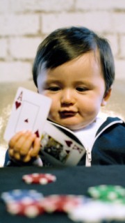 Bébé jouant au poker 2