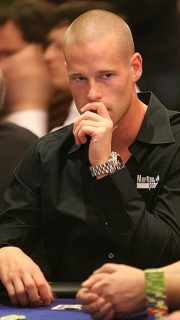 Patrik Antonius, célèbre joueur de poker en ligne.