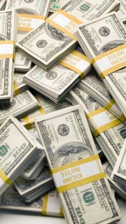 Des liasses de billets (dollars)