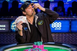 Phil Hellmuth 14è bracelet WSOP en 2015.