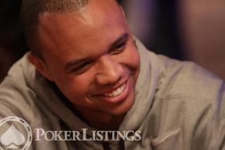 Phil Ivey souriant