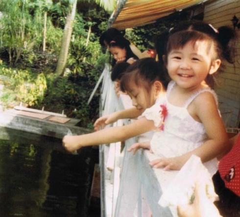 Maria Ho enfant