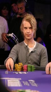 Viktor Blom