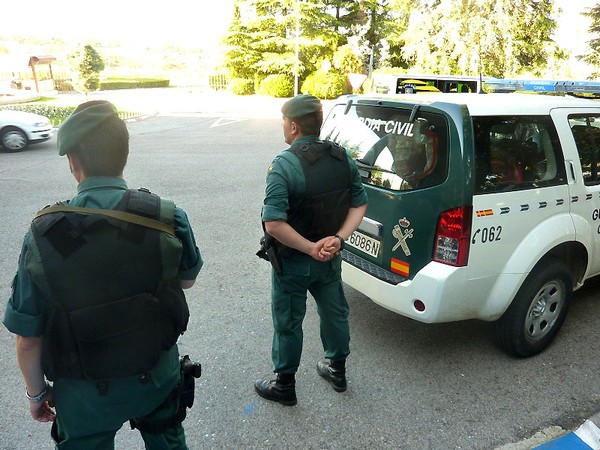 Guardia Civil devant le casino