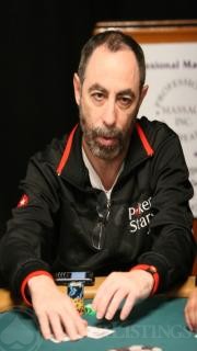 Barry Greenstein pas ravi de jeter ses cartes